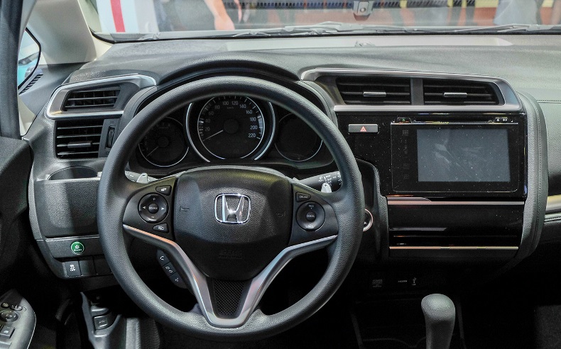 Đánh giá tiện nghi và an toàn Honda Jazz 2019