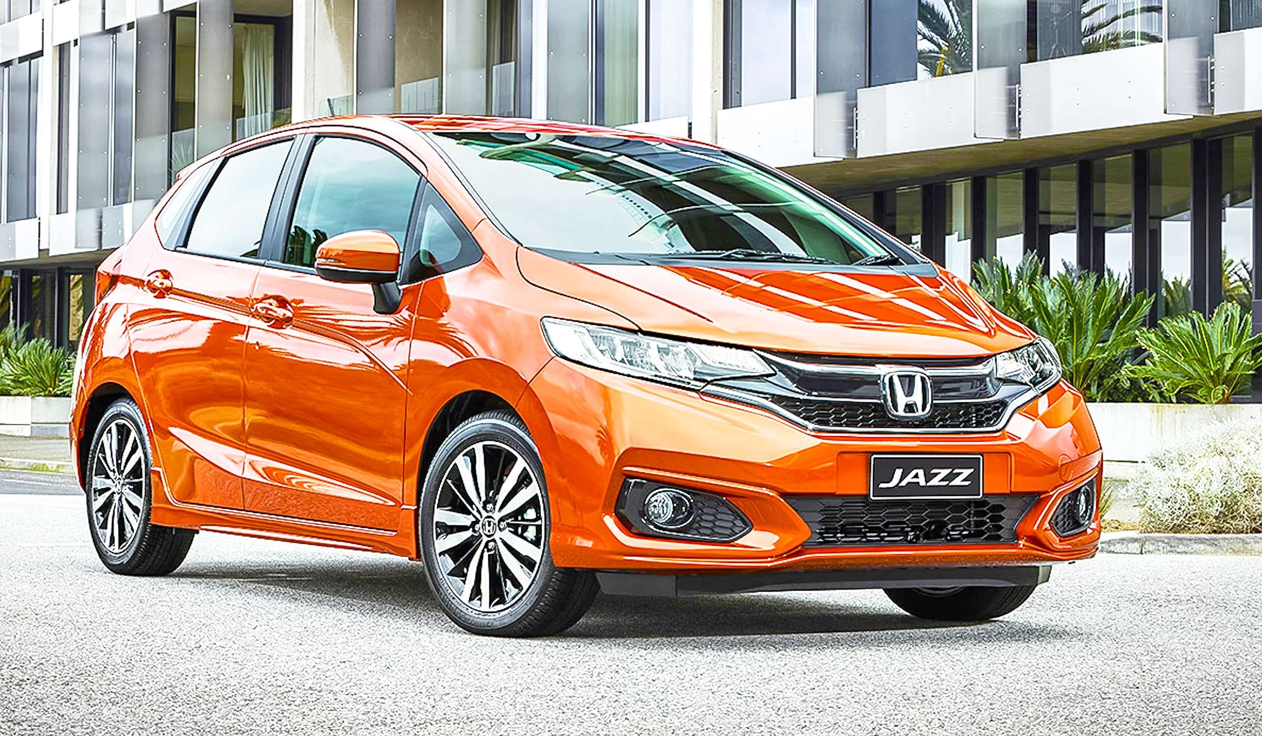 So sánh vận hành Honda Jazz 2019 bản Việt và quốc tế