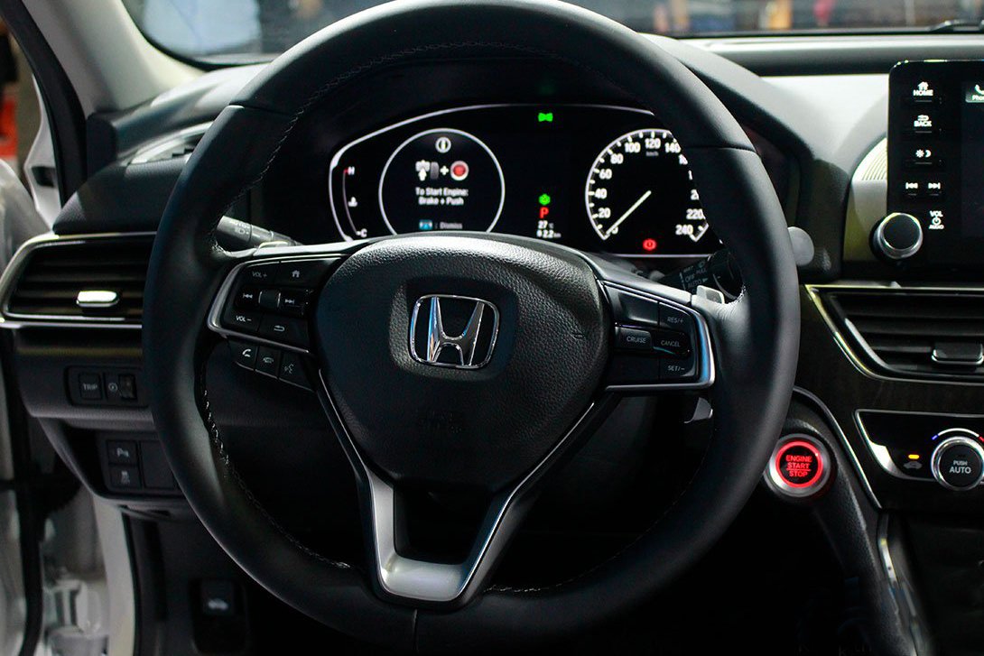 So sánh nội thất Honda Accord 2020 đối đầu Toyota Camry 2020