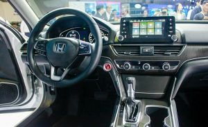 So sánh nội thất Honda Accord 2021 và Mazda6 2021 (Phần 2)